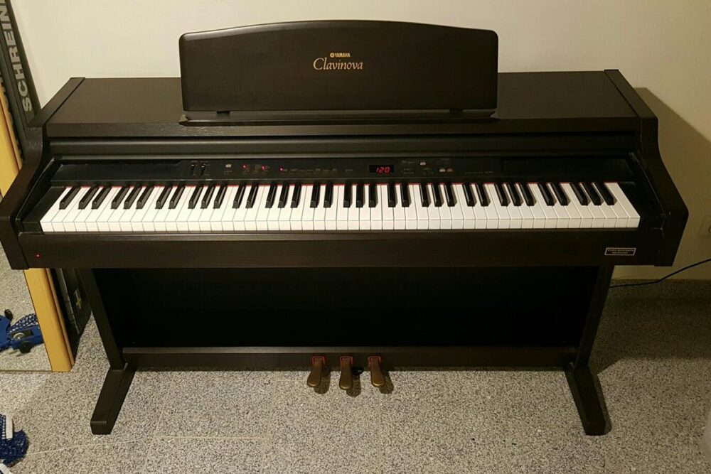 Đàn Piano Yamaha CLP-840 - Ảnh 5