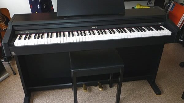 roland hp 145 1