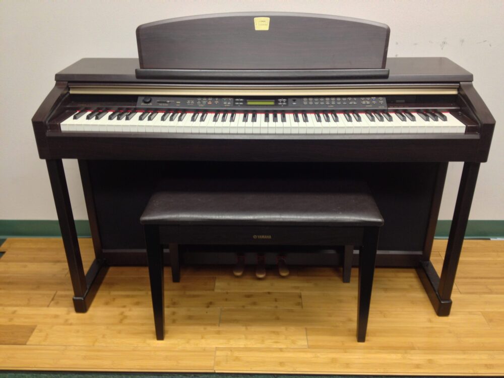 Đàn Piano Yamaha CLP-170 - Ảnh 10