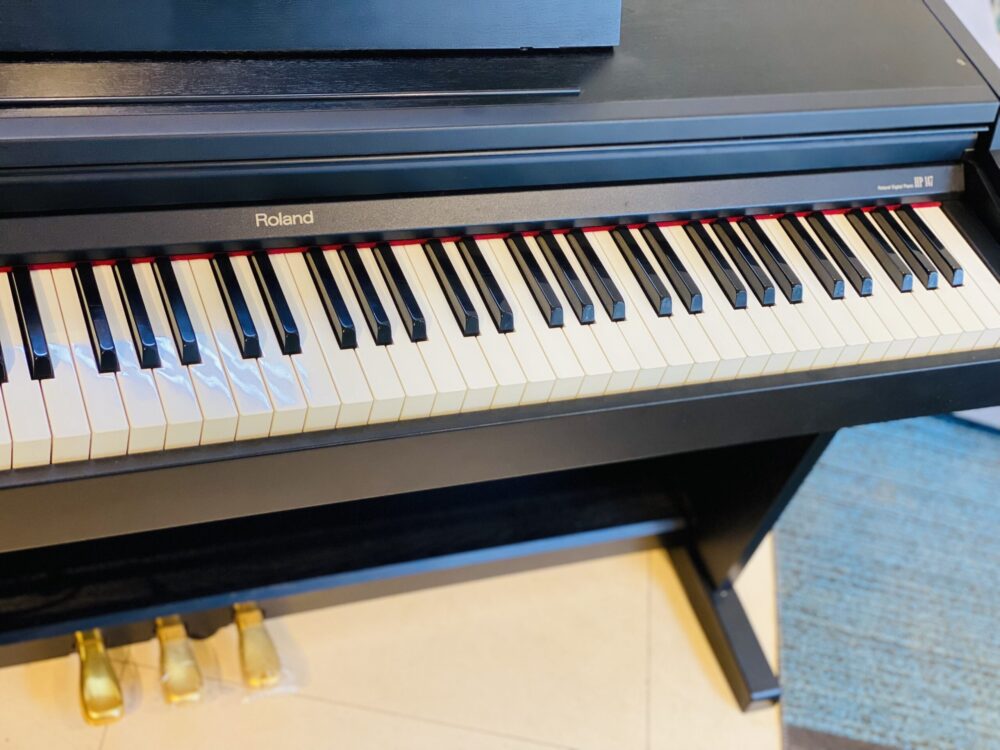 Đàn Piano Roland Hp147 - Ảnh 9
