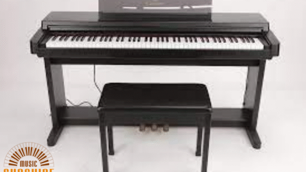 Đàn Piano Yamaha CLP-650