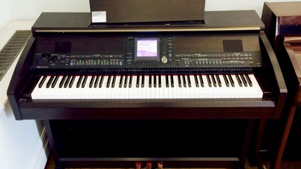 14812803070dan piano dien yamaha cvp 403