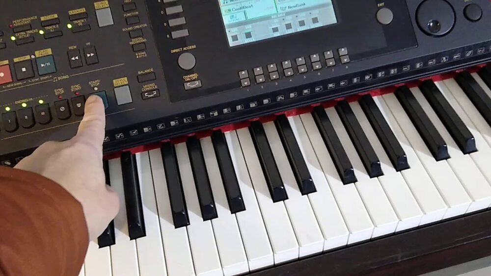 Đàn Piano Yamaha Cvp-305 - Ảnh 5