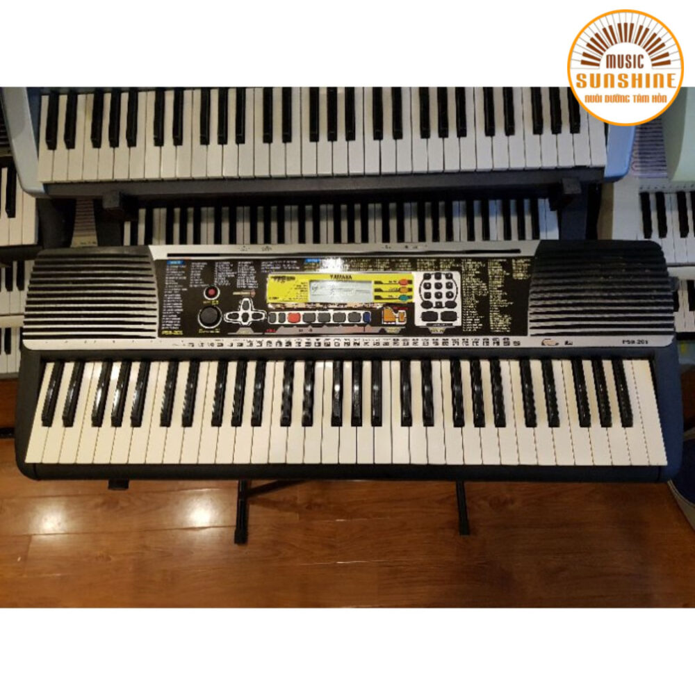 Yamaha PSR 201